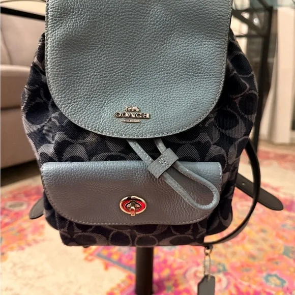 Coach mini backpack. - Picture 2 of 8